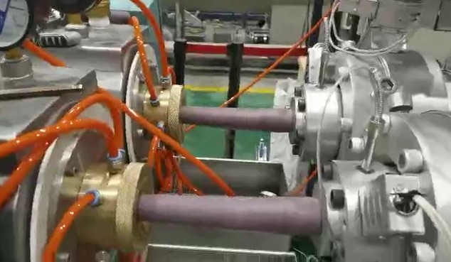 PPR चिसो र तातो पानी पाइप extruder उत्पादन उपकरण